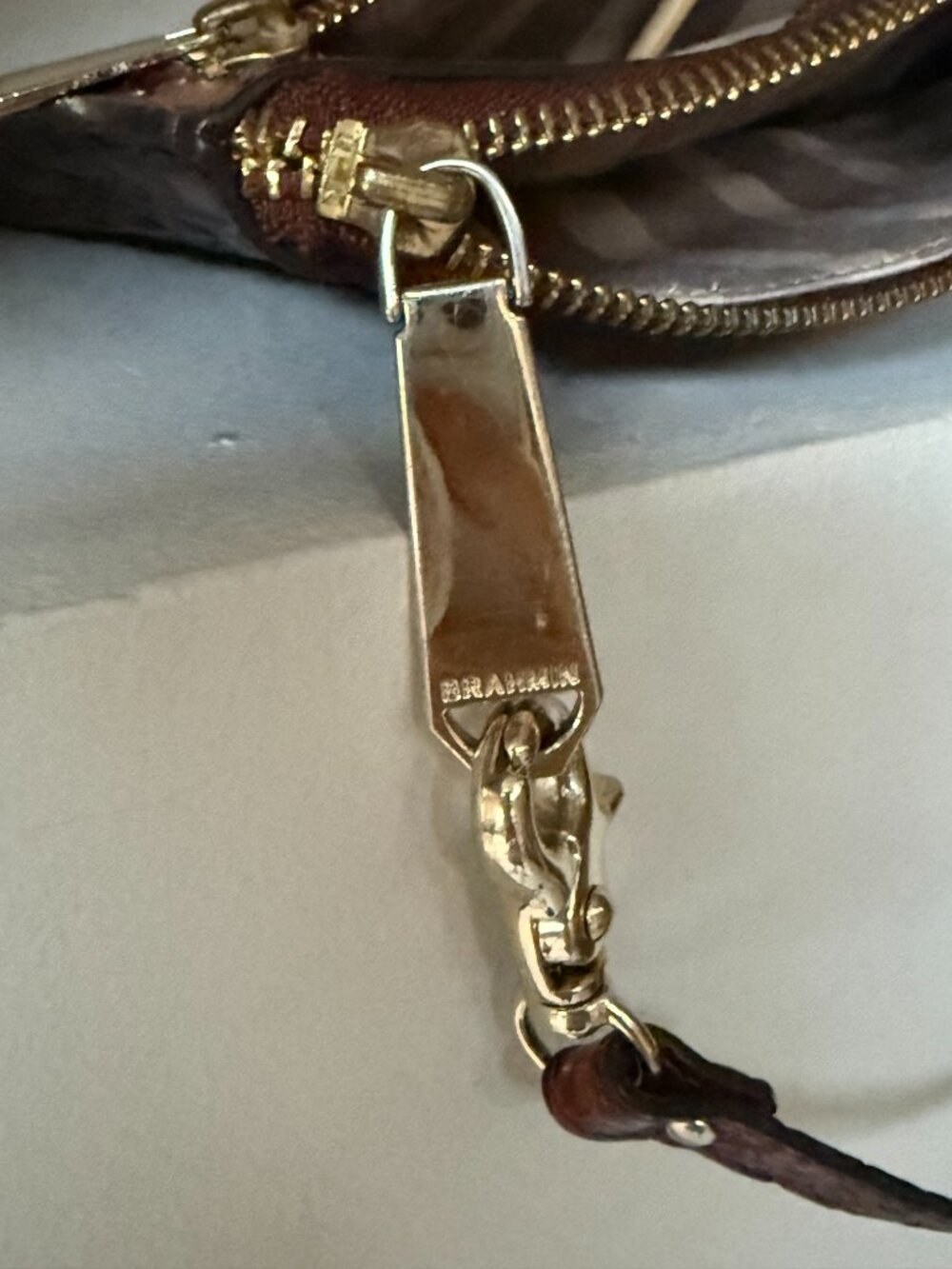 Brahmin Pecan Brown Croc Embossed Leather Wristlet Clutch Gold Hardware - Picture 8 of 10